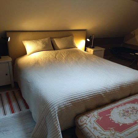 Benb La Fosse Bleue Bed and Breakfast Signy-lʼAbbaye Exteriör bild
